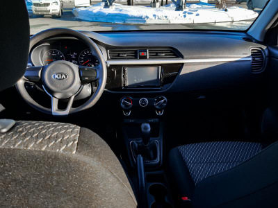 Kia Rio 1.4 MT (100 л. с.)