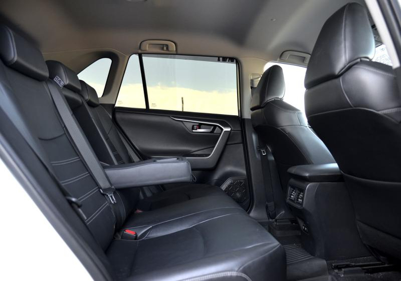 Toyota 2.0 CVT 4WD (151 л.с.) Люкс 91T Автомобили с пробегом Шымкент  