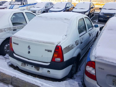 Renault Logan 1.6 MT (87 л. с.)