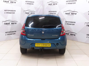 Renault 1.6 MT (84 л. с.) Твоё авто (Киров)