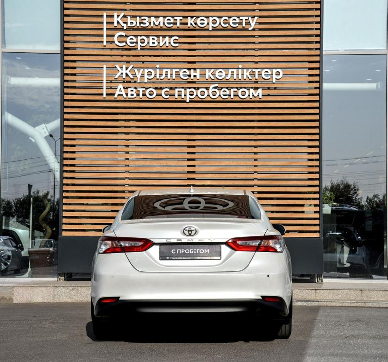 Toyota Camry 2.0 CVT FWD (150 л.с.) Классик Автомобили с пробегом Шымкент  