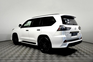 Lexus LX 570 5.7 AT (383 л.с.) 4WD Black Vision 7 м QB Автомобили с пробегом Шымкент  