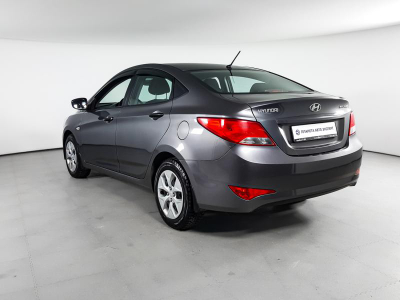 Hyundai Solaris 1.4 MT (107 л. с.)