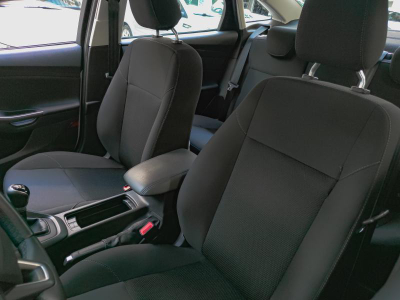 Ford Focus Седан 1.6 Ti-VCT MT (125 л. с.)
