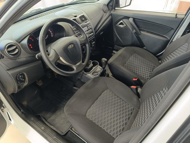 LADA (ВАЗ) Новая Granta хетчбэк 1.6 8 кл 5MT (87 л.с.) Comfort Твоё авто (Киров)