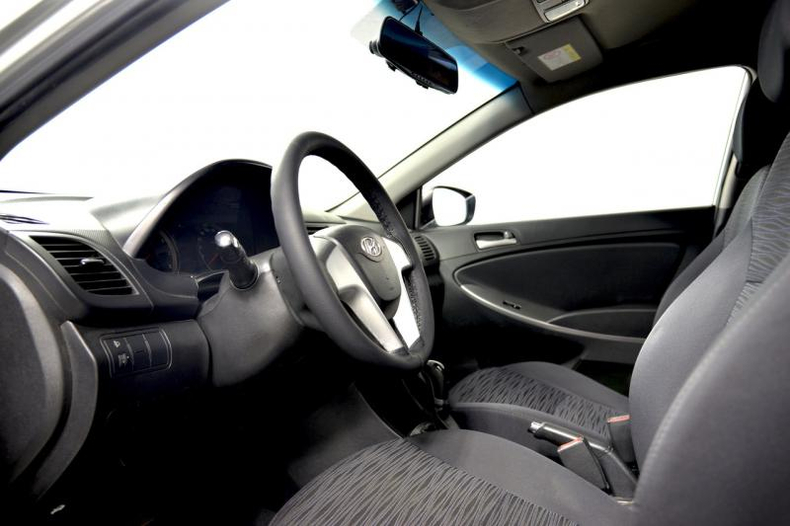 Hyundai Solaris 1.6 AT FWD (123 л.с.) Active Автомобили с пробегом Шымкент  