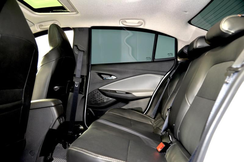 Chevrolet Onix II седан 1.2 AT FWD (132 л.с.) 1LT Автомобили с пробегом Шымкент  