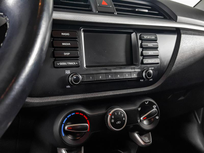 Kia Rio 1.6 AT (123 л. с.)