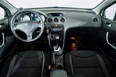 Peugeot 408 1.6 THP AT (150 л. с.)