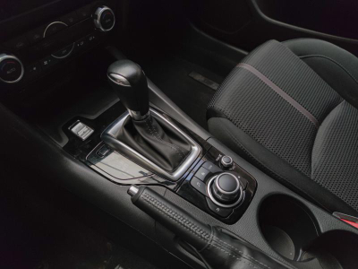 Mazda 3 1.5 AT (120 л.с.)