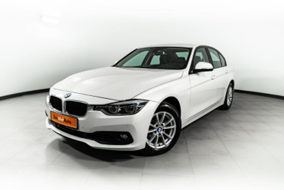 BMW 3 серия 320i AT (184 л. с.)