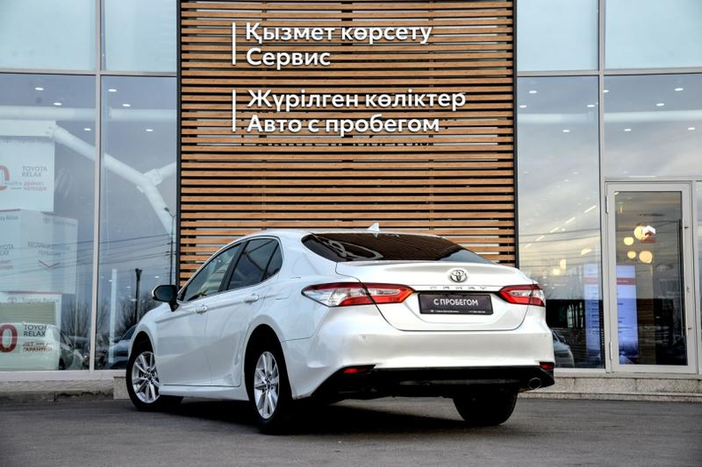 Toyota Camry 2.5 AT 4WD (205 л.с.) US Комфорт B2 Автомобили с пробегом Шымкент  