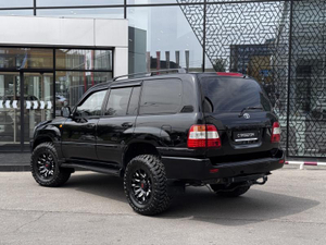 Toyota 4.2d AT 4WD (204 л.с.) TD Base <br>Тойота Центр Бишкек Бишкек