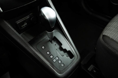 Kia Venga 1.6 AT (125 л. с.)