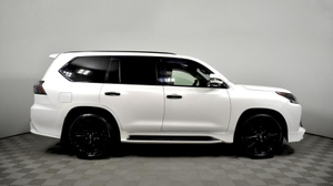 Lexus LX 570 5.7 AT (383 л.с.) 4WD Black Vision 7 м QB Автомобили с пробегом Шымкент  