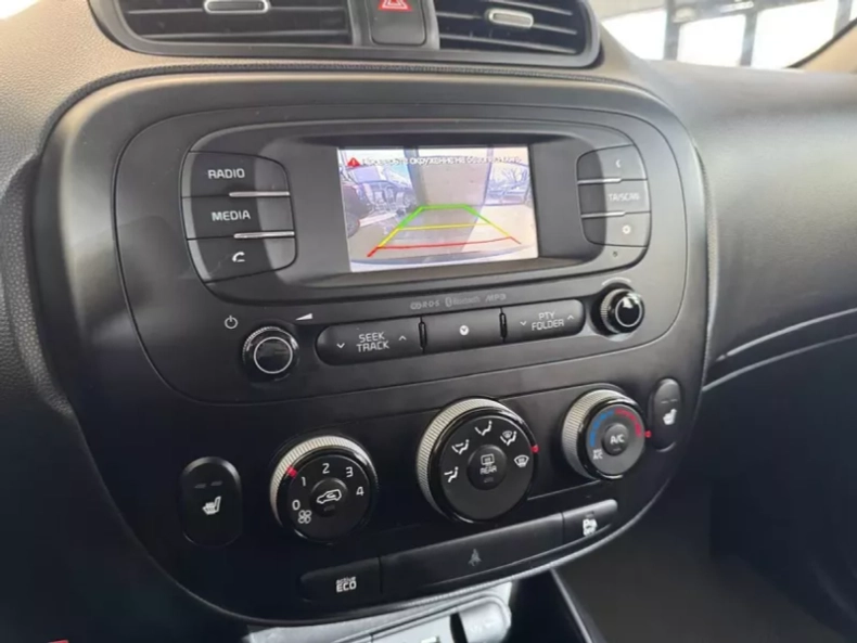 Kia Soul 1.6 AT (124 л.с.) Авто Люкс KIA Севастополь