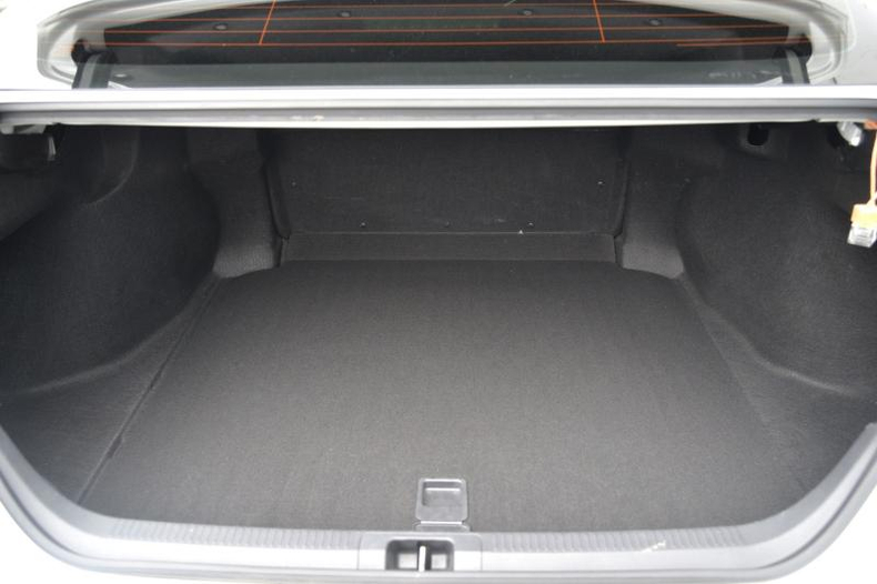 Toyota Camry 2.5 AT FWD (206 л.с.) Люкс Safety Автомобили с пробегом Шымкент  