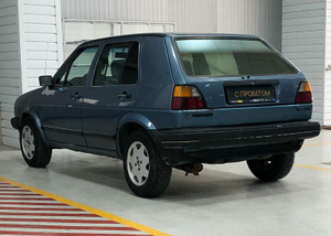 Volkswagen 1.6 AT (75 л.с.) ORBIS AUTO г. Алматы