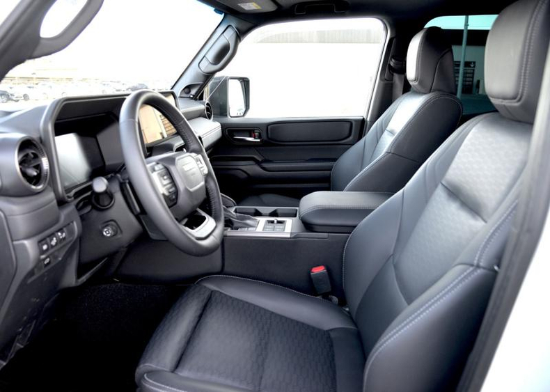 Toyota Land Cruiser Prado 2.7 AT 4WD (163 л.с.) Комфорт+ 7 мест Автомобили с пробегом Шымкент  