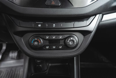 LADA Vesta 1.6 MT (106 л. с.)