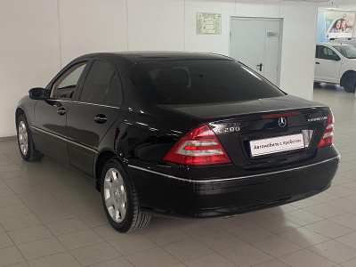 Mercedes-Benz C-Класс C 200 Kompressor AT (163 л. с.)