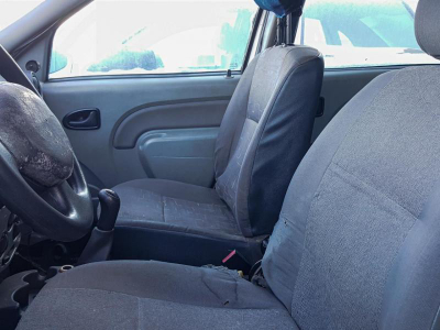 Renault Logan 1.6 MT (87 л. с.)