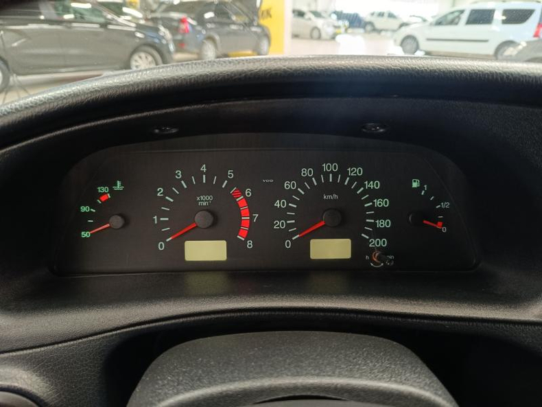 Chevrolet Niva Niva 1.7 MT 4WD (80 л.с.) LEM Твоё авто (Киров)