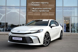 Toyota Camry 2.5 8AT FWD (204 л.с.) Люкс Автомобили с пробегом Шымкент  