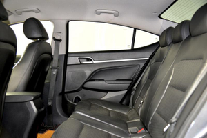 Hyundai 1.6 AT (130 л.с.) Автомобили с пробегом Шымкент  