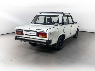 LADA 2105 1.6 MT (75 л. с.)