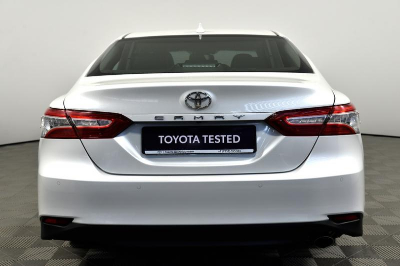 Toyota Camry 2.5 AT (206 л.с.) Люкс K5 Автомобили с пробегом Шымкент  