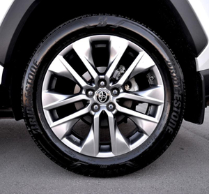 Toyota 2.0 CVT 4WD (151 л.с.) Люкс 91T Автомобили с пробегом Шымкент  