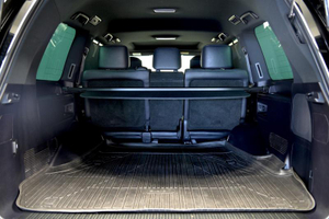 Lexus LX 5.7 AT 4WD (383 л.с.) 570 Black Vision II 5 м QB Автомобили с пробегом Шымкент  