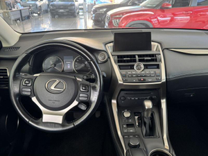 Lexus 200t АТ AWD (238 л. с.) Авто Люкс KIA Севастополь