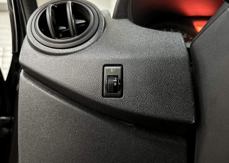 Nissan Almera 1.6 AT (102 л. с.) Comfort A/C ORBIS AUTO г. Алматы