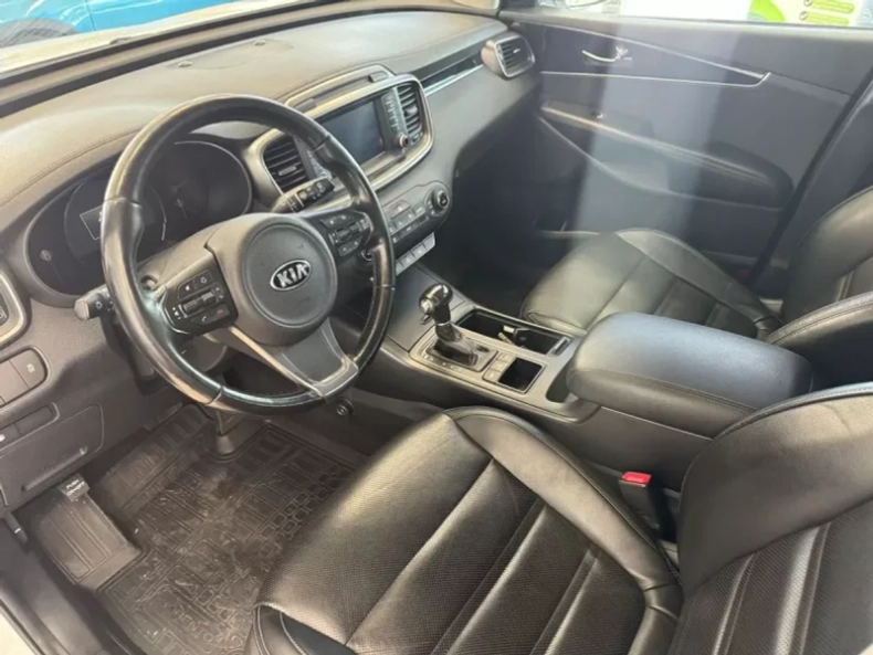 Kia 2.4 AT (188 л.с.) 4WD Авто Люкс KIA Севастополь