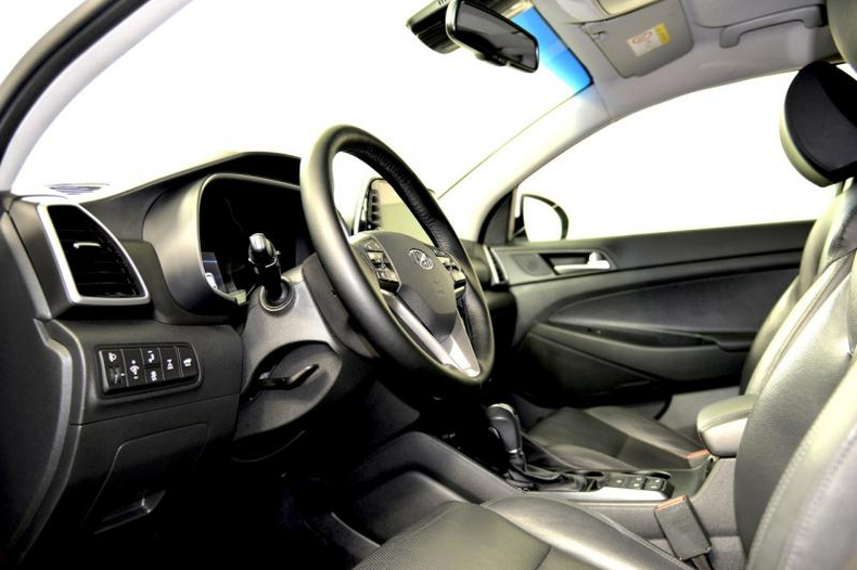 Hyundai Tucson 2.0 AT 4WD (150 л.с.) High-Tech Автомобили с пробегом Шымкент  