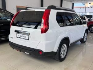 Nissan 2.0 CVT 4WD (141 л.с.) Авто Люкс KIA Севастополь