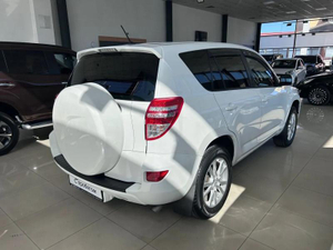 Toyota 2.0 CVT 4WD (148 л.с.) Стандарт Авто Люкс KIA Севастополь