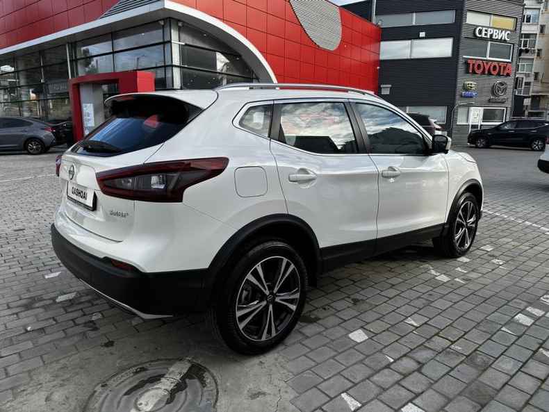 Nissan Qashqai 2.0 CVT (144 л. с.) LE+ Авто Люкс г. Севастополь