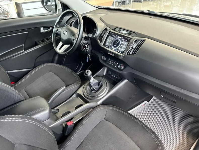 Kia 1.7 D MT (115 л. с.) Авто Люкс KIA Севастополь