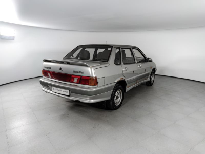 LADA 2115 1.5 MT (78 л. с.)