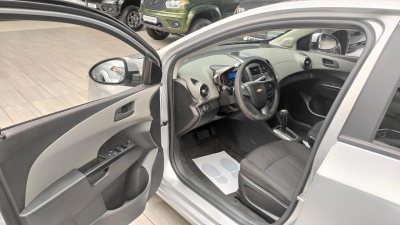 Chevrolet Aveo 1.6 AT (115 л. с.)
