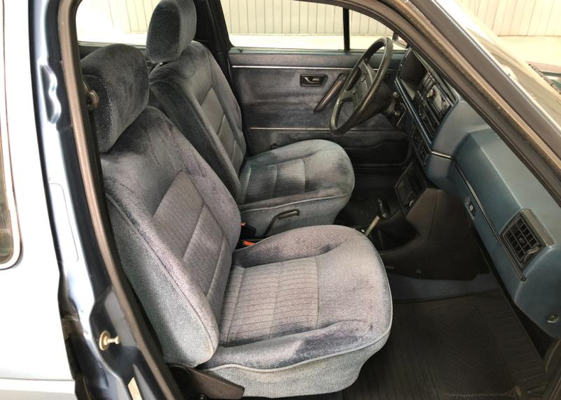 Volkswagen 1.6 AT (75 л.с.) ORBIS AUTO г. Алматы