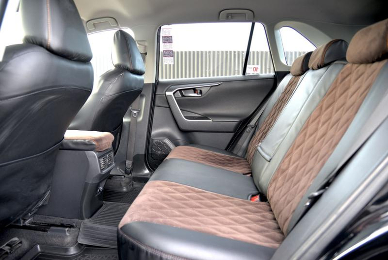 Toyota RAV4 2.5 AT 4WD (199 л.с.) Элеганс 53 Автомобили с пробегом Шымкент  