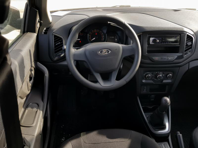 LADA XRAY 1.6 MT (106 л. с.)