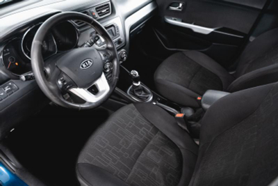 Kia Rio 1.6 6MT (123 л. с.)