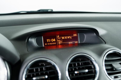 Peugeot 408 1.6 THP AT (150 л. с.)