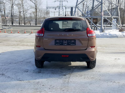 LADA XRAY 1.6 MT (106 л. с.)