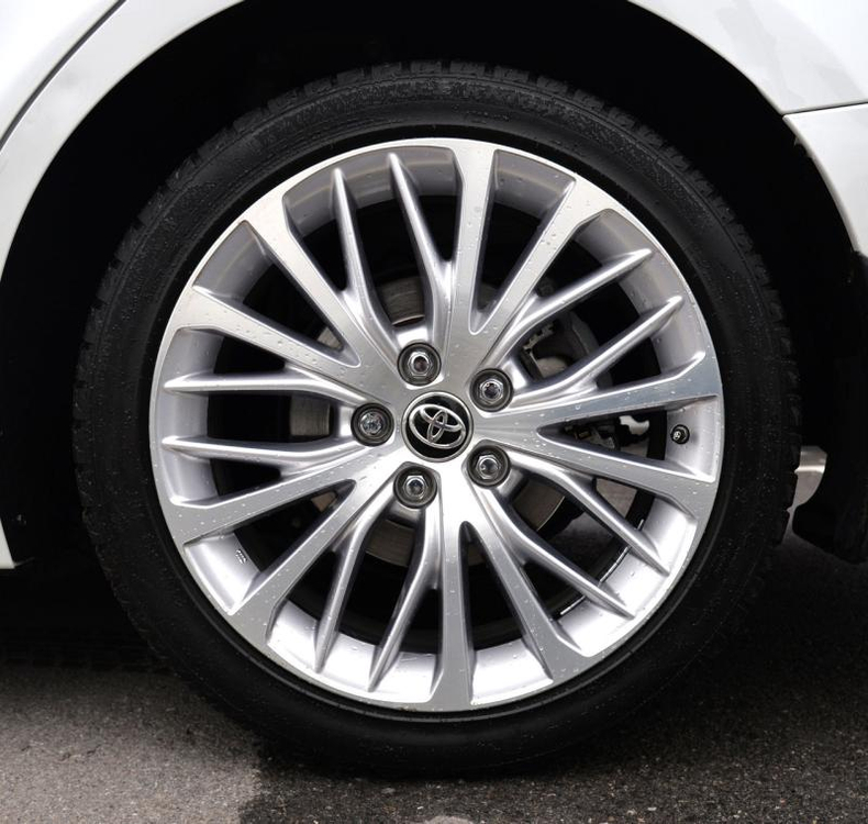 Toyota Camry 2.5 AT FWD (206 л.с.) Престиж Плюс BX Автомобили с пробегом Шымкент  